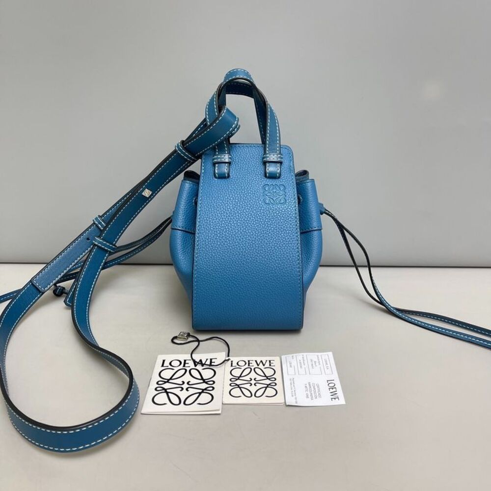 Loewe Women Pre-Loved Bag Very Good Condition